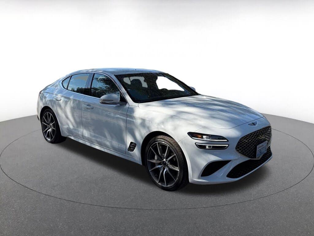 2025 Genesis G70 2.5T Standard RWD