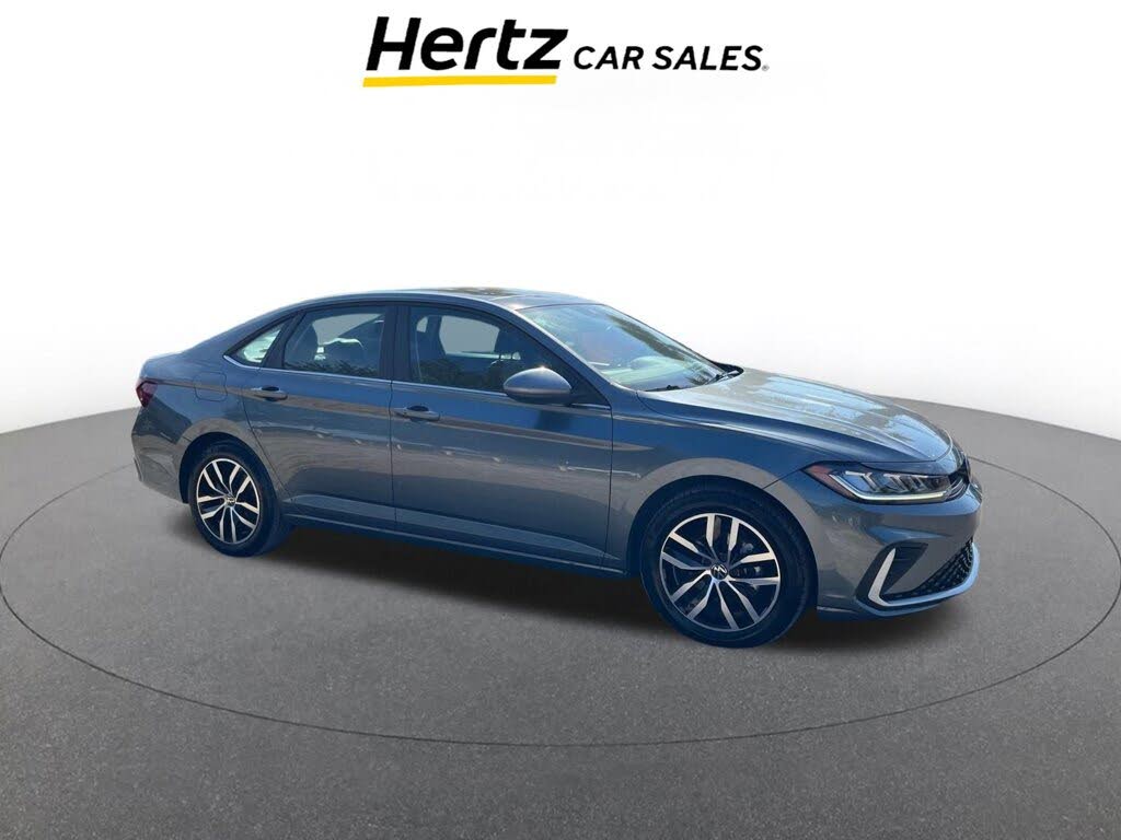 2025 Volkswagen Jetta SE FWD