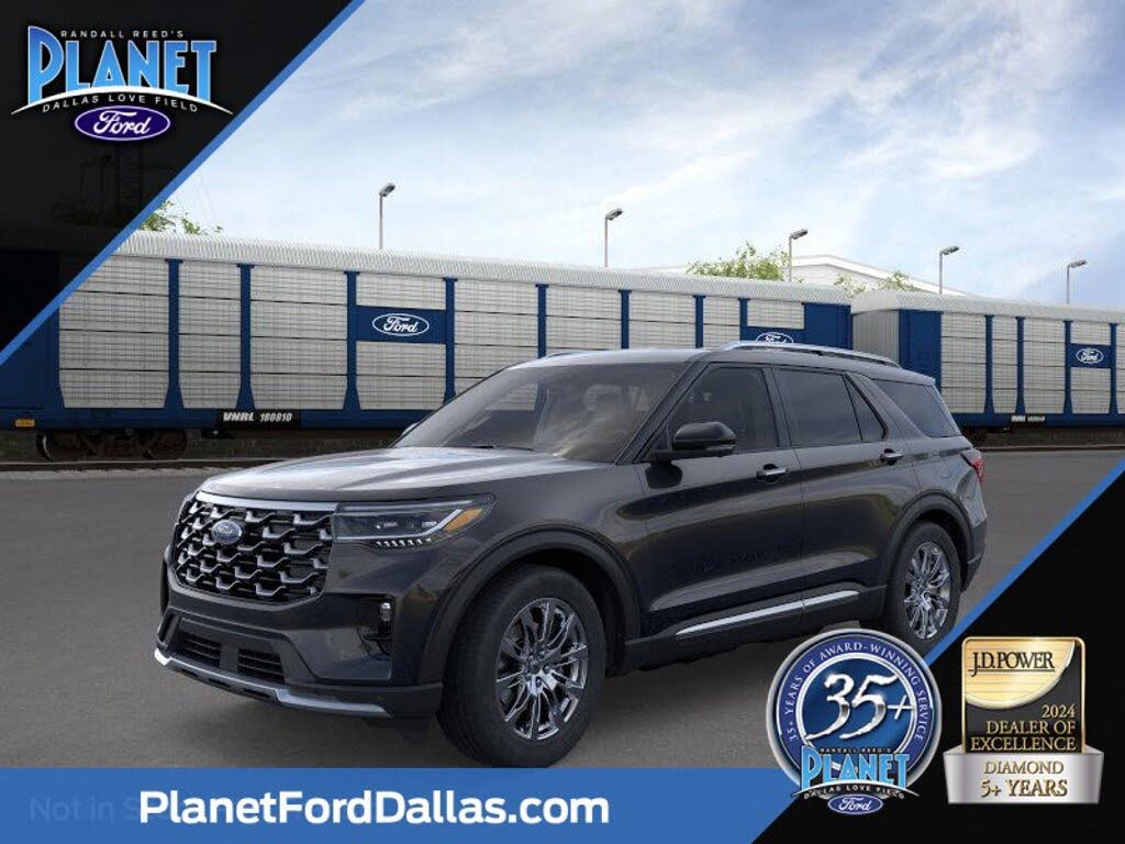2026 Ford Explorer Platinum RWD