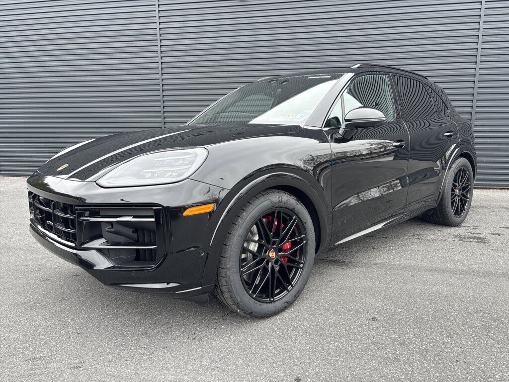 2026 Porsche Cayenne GTS AWD