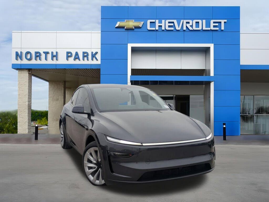 2026 Tesla Model Y Long Range AWD