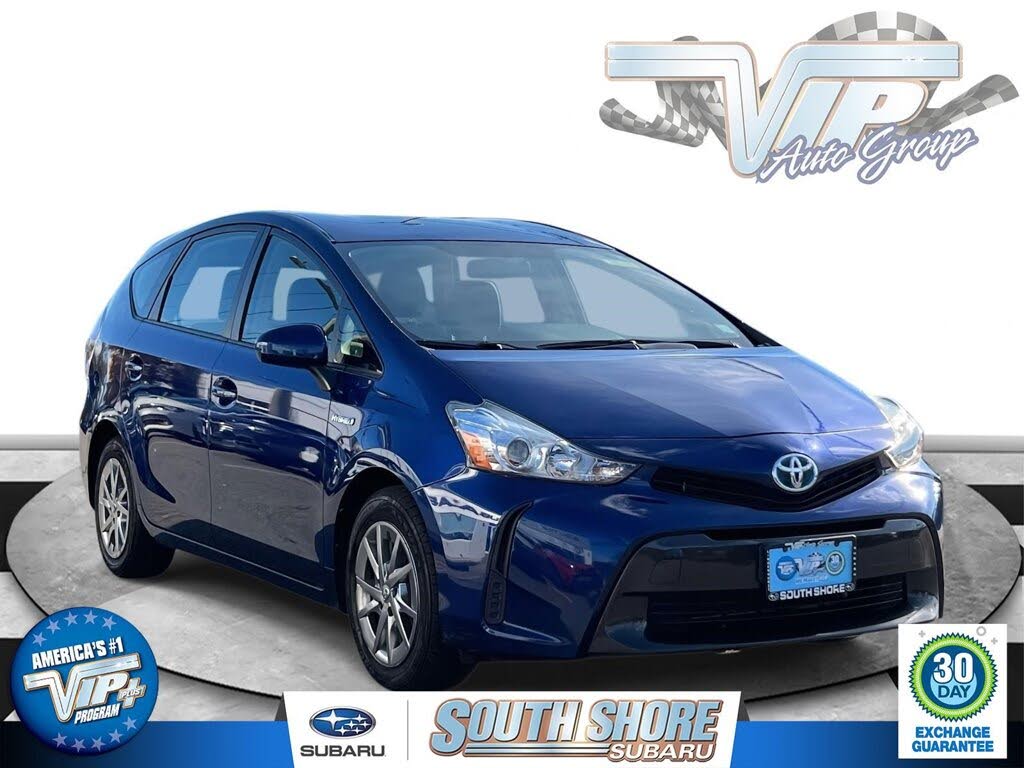 2016 Toyota Prius v Two FWD