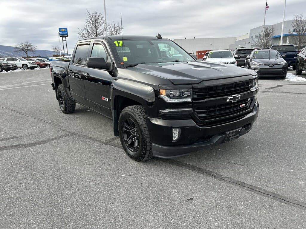 2017 Chevrolet Silverado 1500 LTZ Crew Cab 4WD