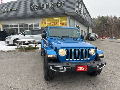 2023 Jeep Wrangler Sahara 4-Door 4WD