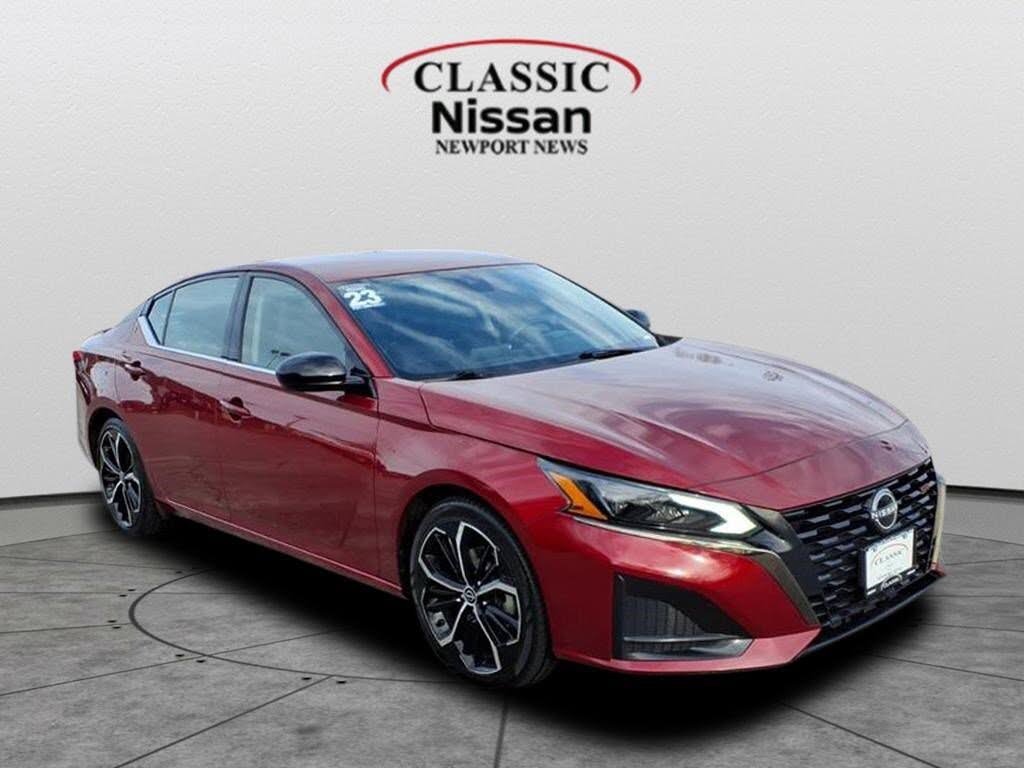 2023 Nissan Altima 2.5 SR FWD