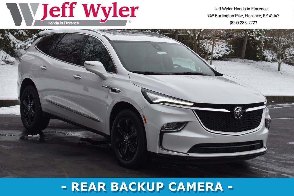 2024 Buick Enclave Essence FWD