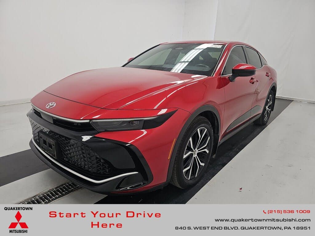 2024 Toyota Crown XLE AWD