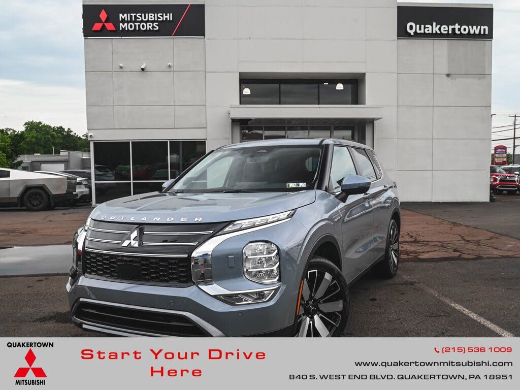 2025 Mitsubishi Outlander SE FWD