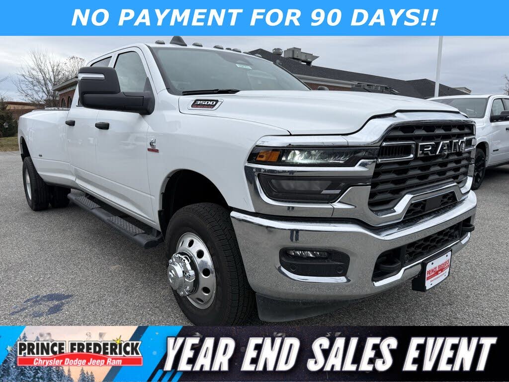 2026 RAM 3500 Tradesman Crew Cab LB DRW 4WD
