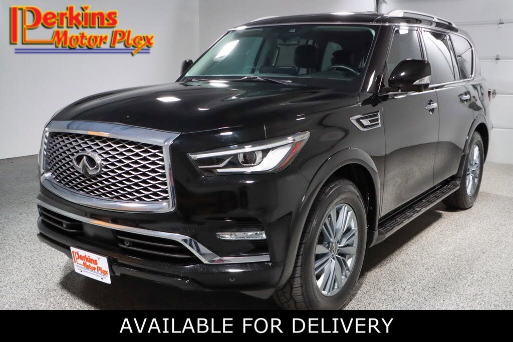 2022 INFINITI QX80 Luxe RWD