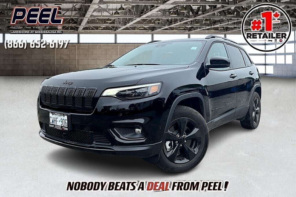 2023 Jeep Cherokee Altitude 4WD