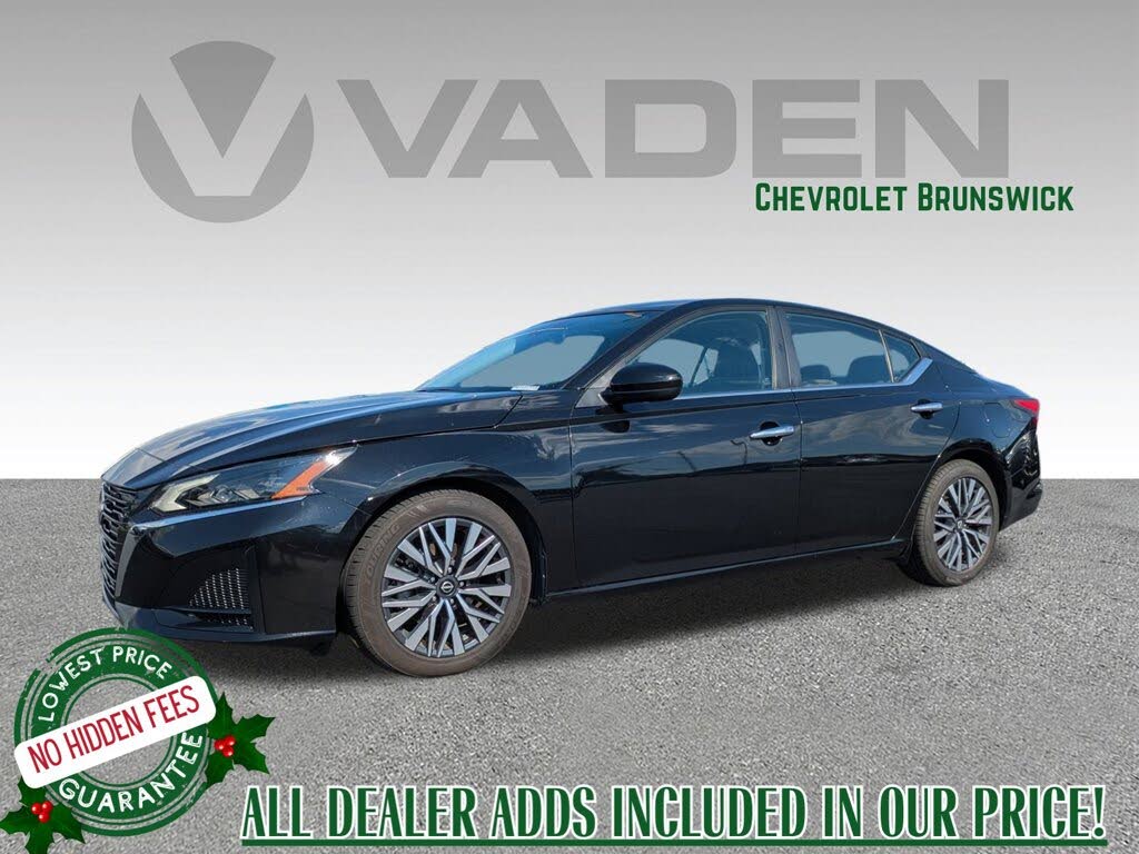 2023 Nissan Altima 2.5 SV FWD