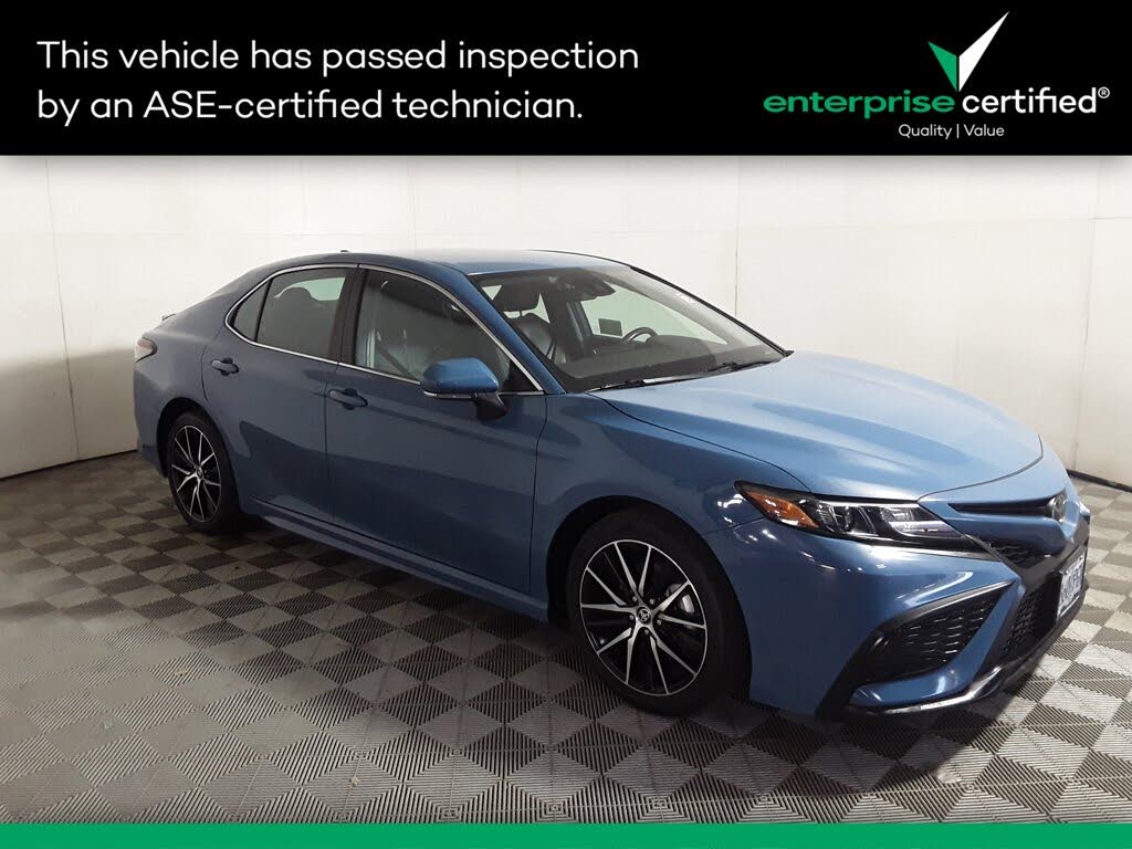 2023 Toyota Camry SE FWD