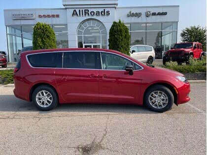 2024 Chrysler Grand Caravan SXT FWD