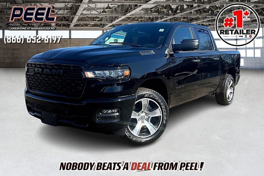 2025 RAM 1500 Tradesman Crew Cab 4WD