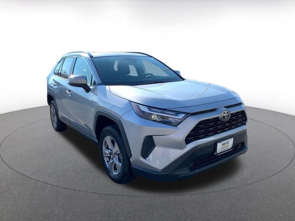 2025 Toyota RAV4 XLE AWD