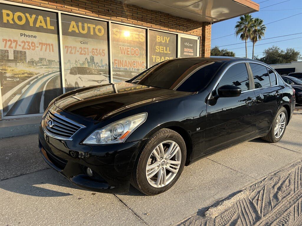 2015 INFINITI Q40 3.7 RWD