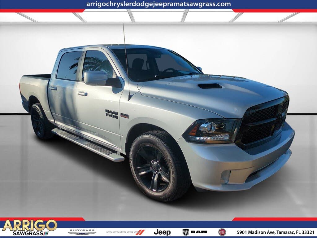 2017 RAM 1500 Night Crew Cab 4WD