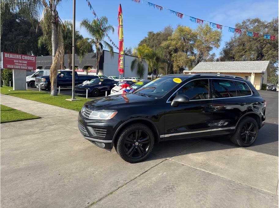 2017 Volkswagen Touareg AWD Wolfsburg Edition