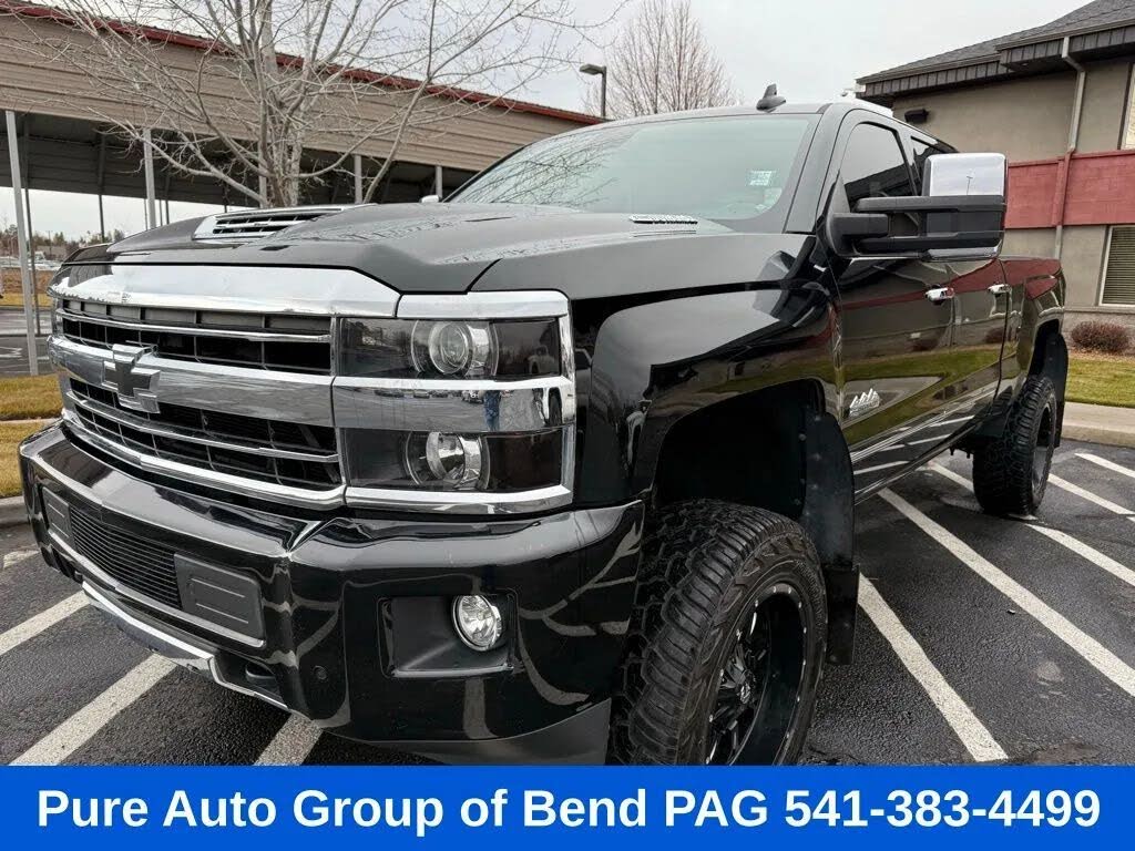 2018 Chevrolet Silverado 2500HD High Country Crew Cab 4WD