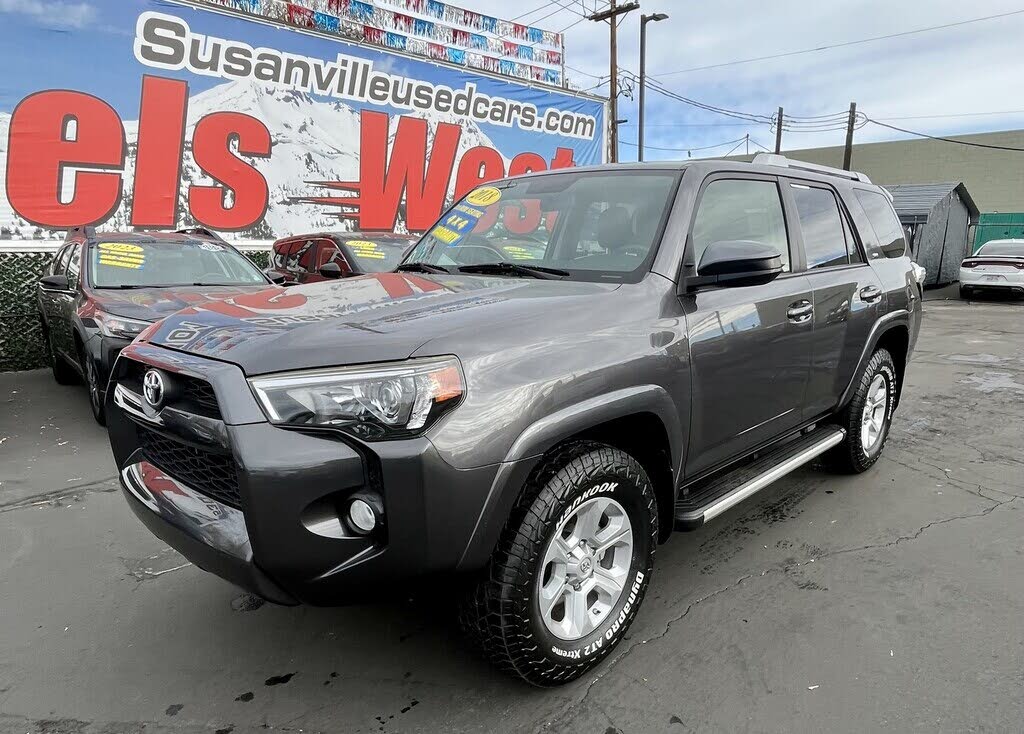 2018 Toyota 4Runner SR5 4WD