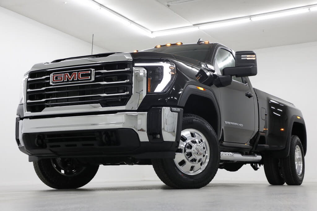 2026 GMC Sierra 3500HD SLE Regular Cab LB 4WD