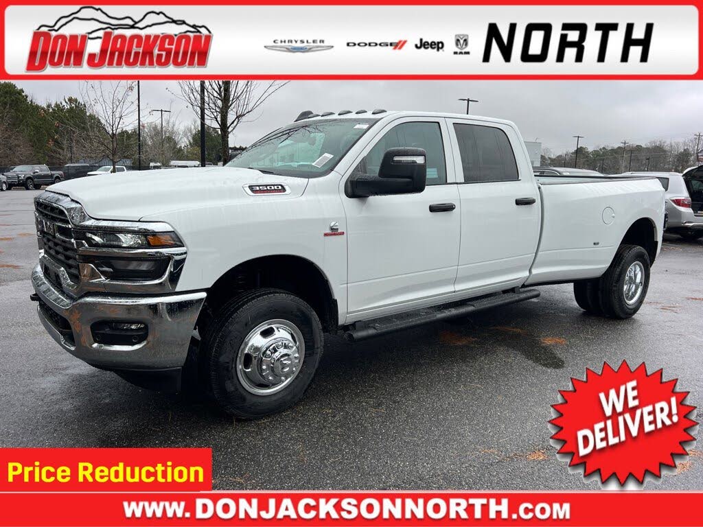 2026 RAM 3500 Tradesman Crew Cab LB DRW 4WD