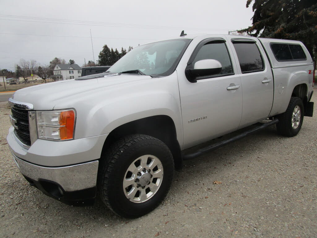 2011 GMC Sierra 2500HD SLT Crew Cab 4WD