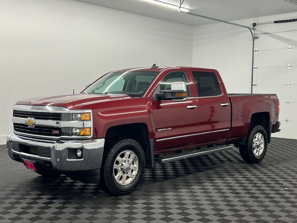 2015 Chevrolet Silverado 2500HD LTZ Crew Cab 4WD