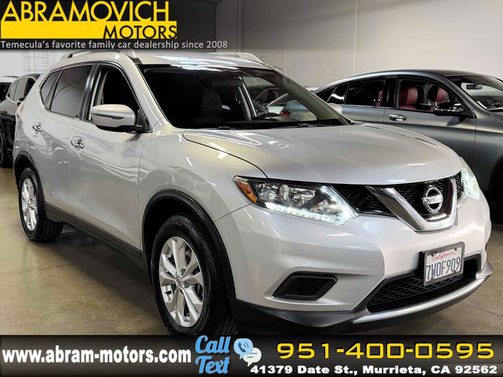 2016 Nissan Rogue SV FWD