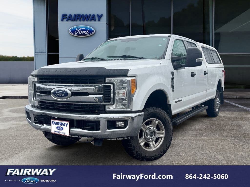 2017 Ford F-350 Super Duty XLT Crew Cab 4WD