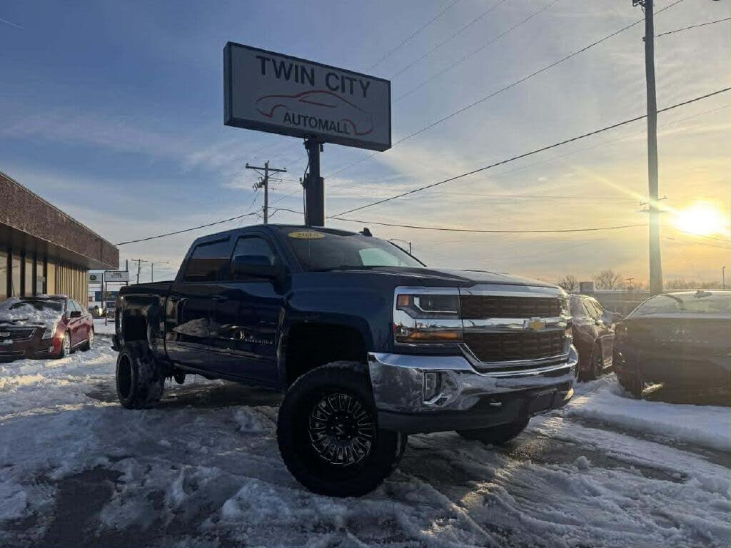 2018 Chevrolet Silverado 1500 LT Crew Cab 4WD