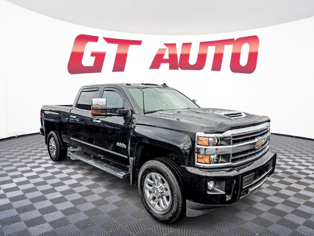 2018 Chevrolet Silverado 3500HD High Country Crew Cab 4WD