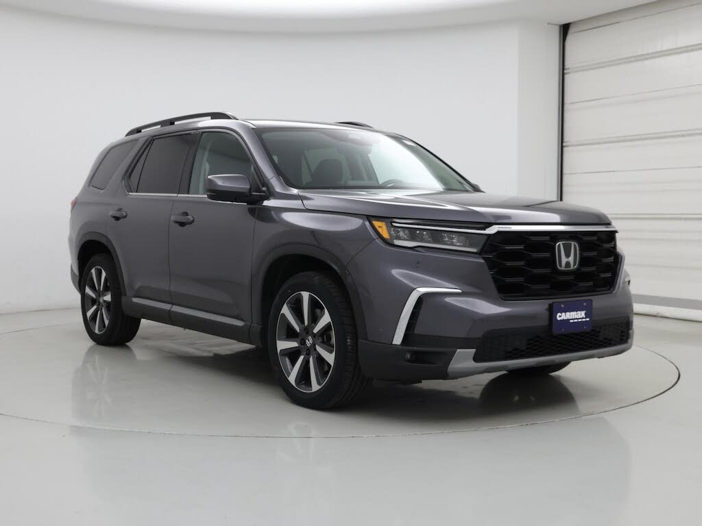 2023 Honda Pilot Touring AWD