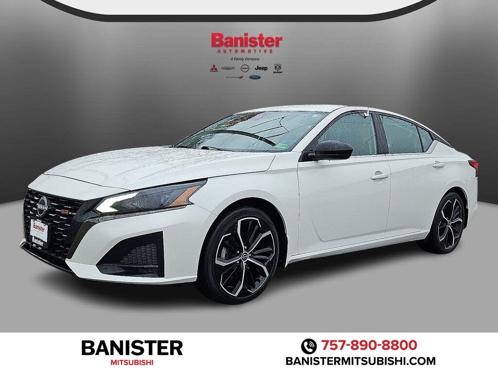 2023 Nissan Altima 2.5 SR FWD