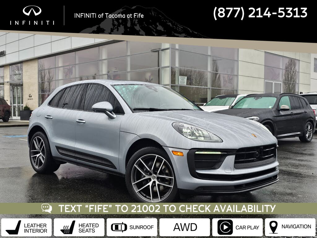 2023 Porsche Macan AWD