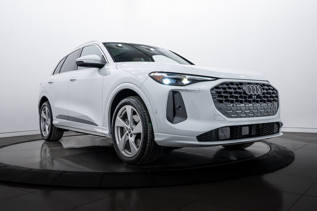 2025 Audi Q5 quattro Prestige 40 TFSI