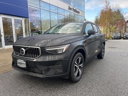 2025 Volvo XC40 B5 Core Bright Theme AWD