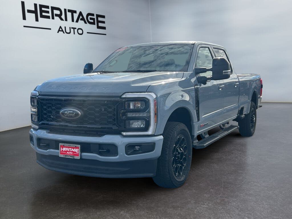 2026 Ford F-250 Super Duty Lariat Crew Cab 4WD