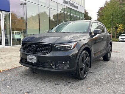 2026 Volvo XC40 B5 Ultra Black Edition AWD