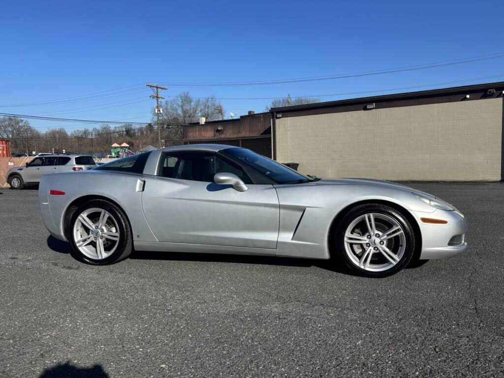 2009 Chevrolet Corvette 1LT Coupe RWD