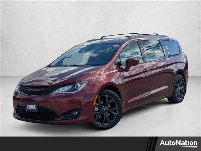 2018 Chrysler Pacifica Touring Plus FWD