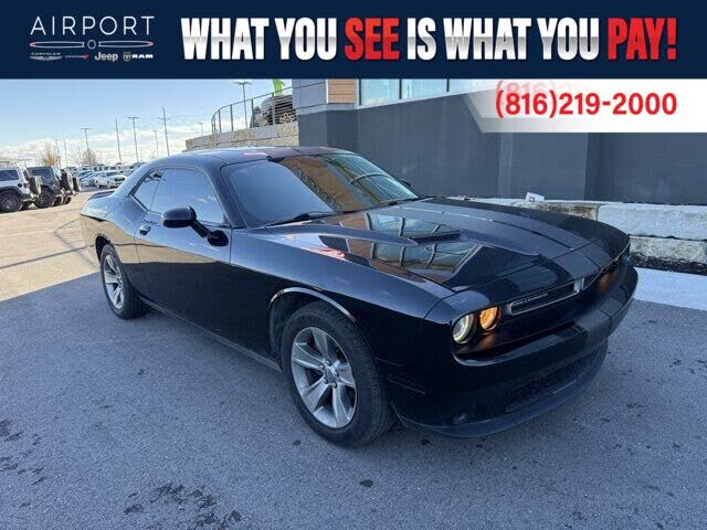 2019 Dodge Challenger SXT RWD