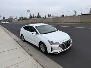 Hyundai Elantra SE FWD