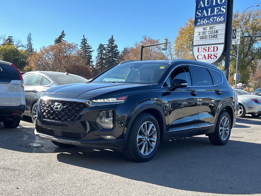 2019 Hyundai Santa Fe 2.4L Preferred AWD with Dark Chrome Accent
