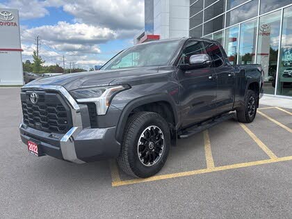 2022 Toyota Tundra SR5 Double Cab 4WD