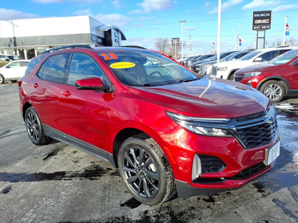 2023 Chevrolet Equinox RS with 1RS AWD