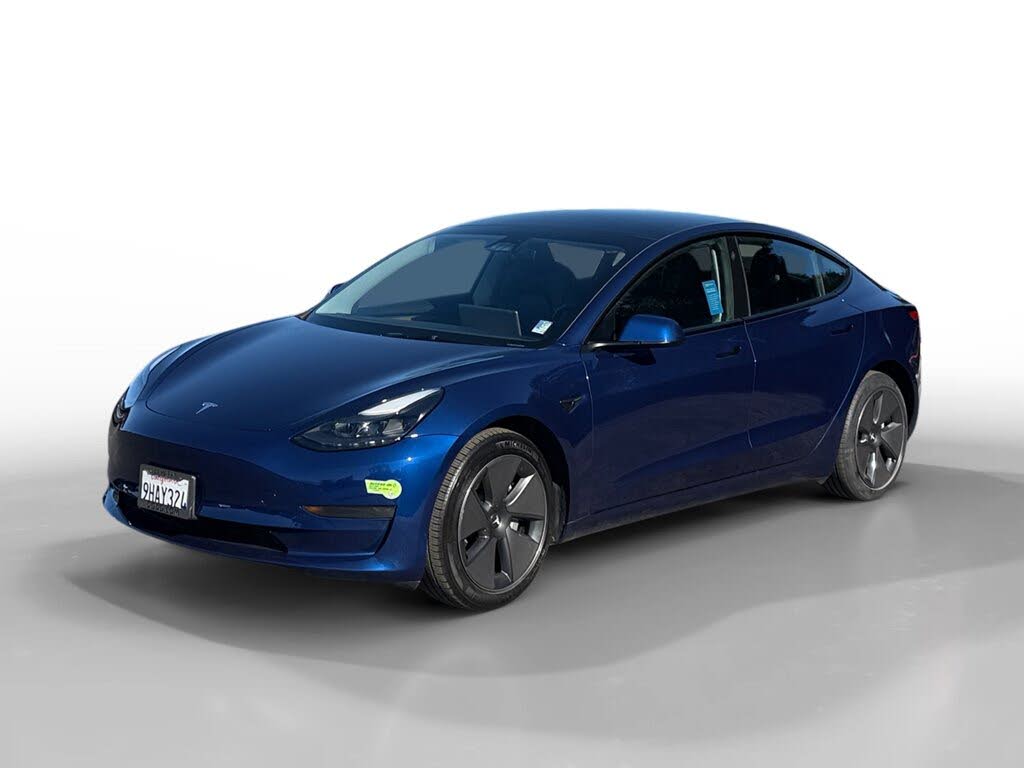 2023 Tesla Model 3 RWD