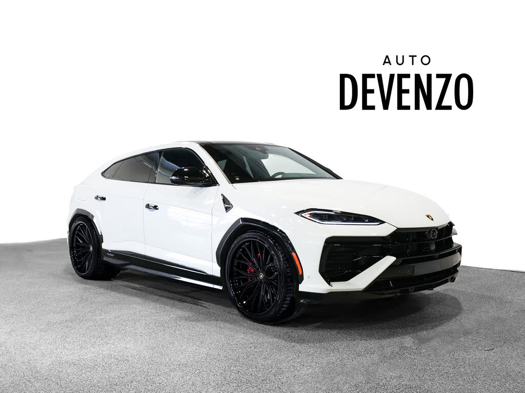 2025 Lamborghini Urus SE AWD