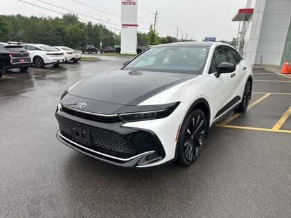 2025 Toyota Crown Platinum AWD